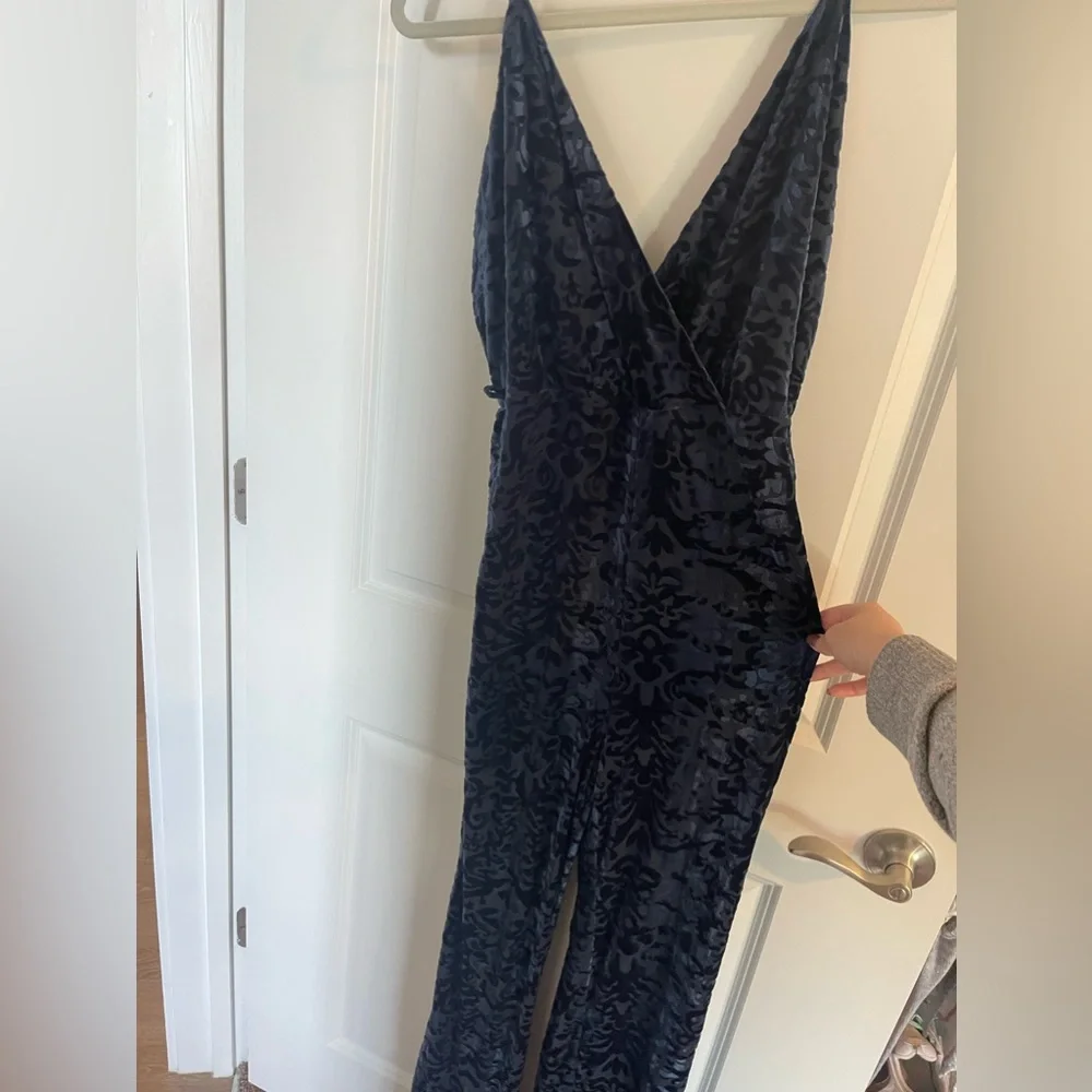 jumpsuit - Picture 1 of 3